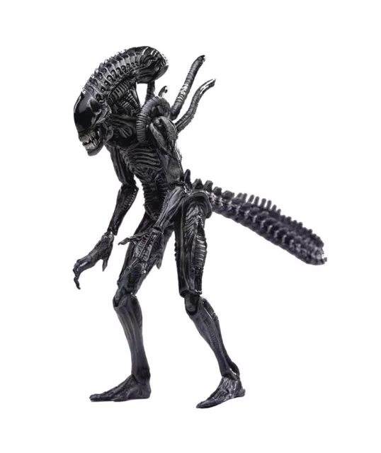 Aliens Vs. Predator: Requiem Xeno Warrior Previews Exclusive 1/18-Scale Figure