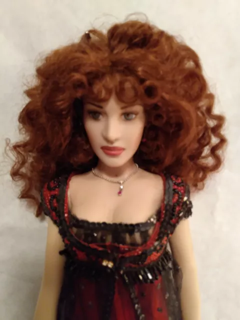 Beautiful Franklin Mint Titanic Rose Vinyl Portrait doll