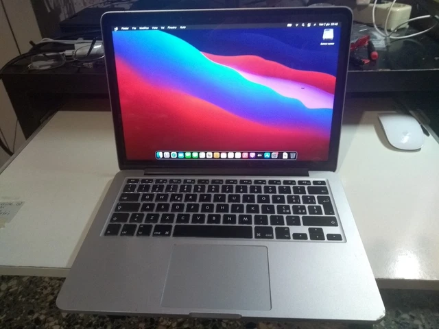 Macbook Pro Late 2013 2.4 Ghz 8 GB Ram 128 GB SSD