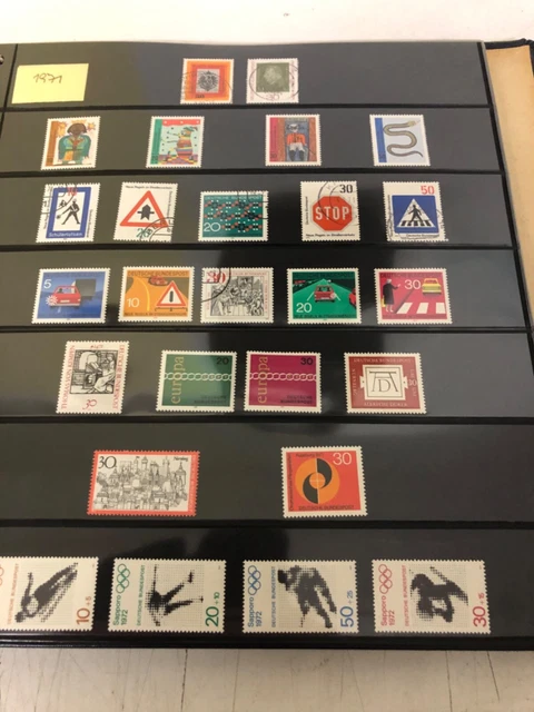 Dachbodenfund Briefmarken Album Deutschland von 1971 bis 1991