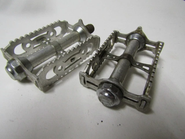 Pédales De Vélo Lyotard 136 R - Acier - Argent - Pour Vélo De Route - Occasion France