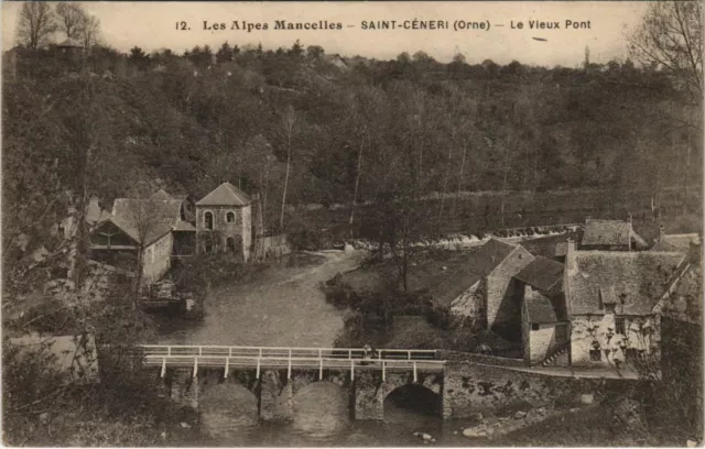 CPA St-Ceneri-Les ALPES-MANCELLES-Le Vieux Pont (138565)