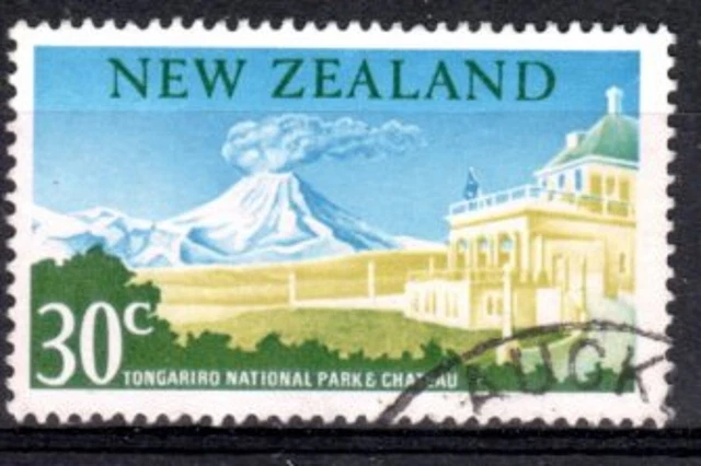 QE11 NEW ZEALAND SG. 878c 30 CENT NO WATERMARK 'TONGARIRO NATIONAL PARK AND CHAT QE11 NEW ZEALAND SG. 878c 30 CENT NO WATERMARK 'TONGARIRO NATIONAL PARK AND CHAT