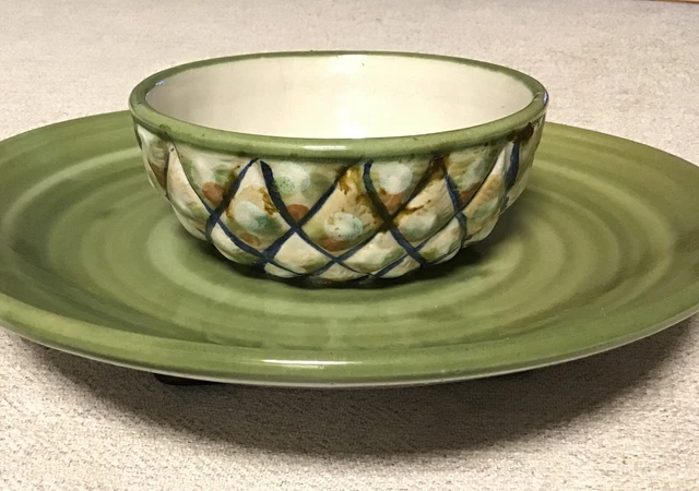 Louisville Stoneware Kentucky  Pineapple Chip & Dip One Piece Set 12" Green