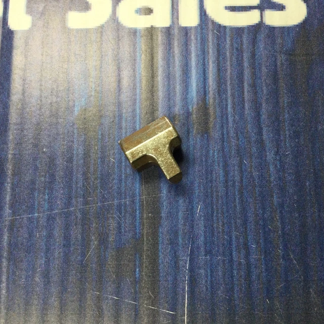 Pezzo OEM 545060501 Perno Di Regolazione Barra Originale (OEM) Per Motosega Poulan Pro PP4620, Codici 545060501/545060502 Perno Regolazione Barra Motosega - Foto 3