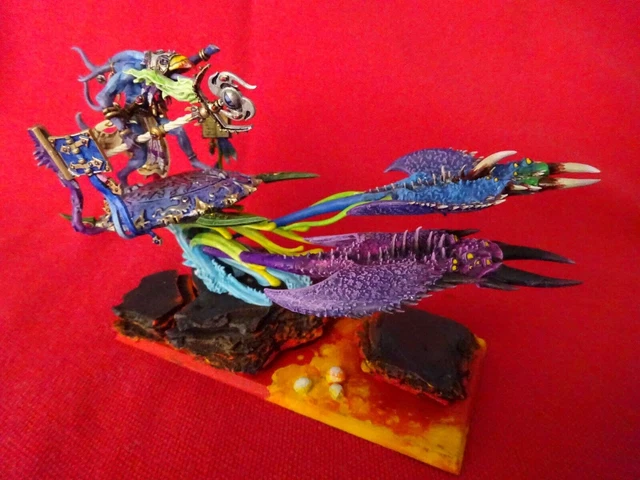 Herald of Tzeentch on a burning chariot. #WIP. C&C are welcome