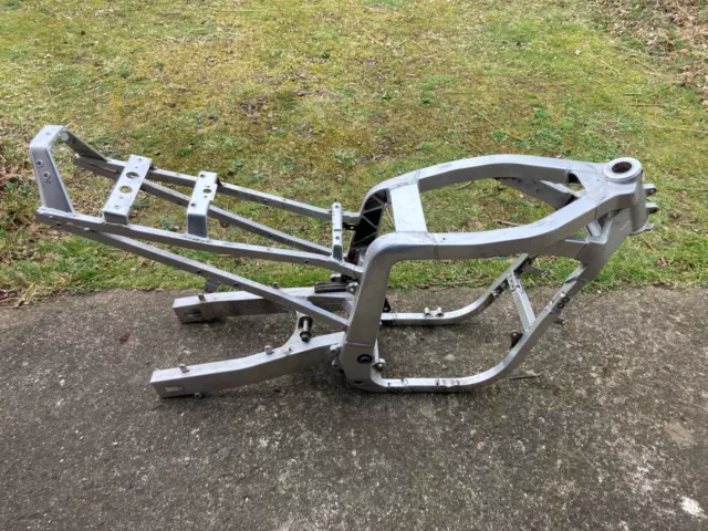 Suzuki GSXR750  1988 Frame Chassis JS1GR77A8J2100052