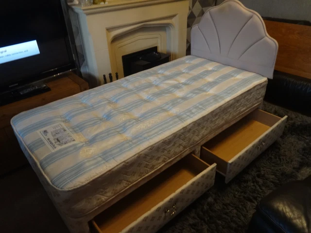 Silentnight Divan Bed/Mattress/Headboard