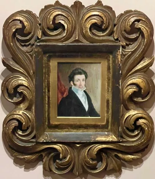 19Th C Portrait Miniature Of A Gentleman In A Fine Antique Carved Giltwood Frame