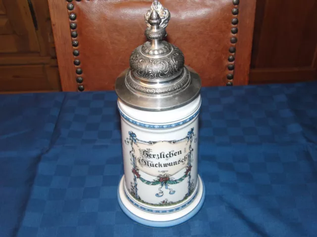 Bierkrug Porzellan mit Zinndeckel 1/2 Liter "Herzlichen Glückwunsch "