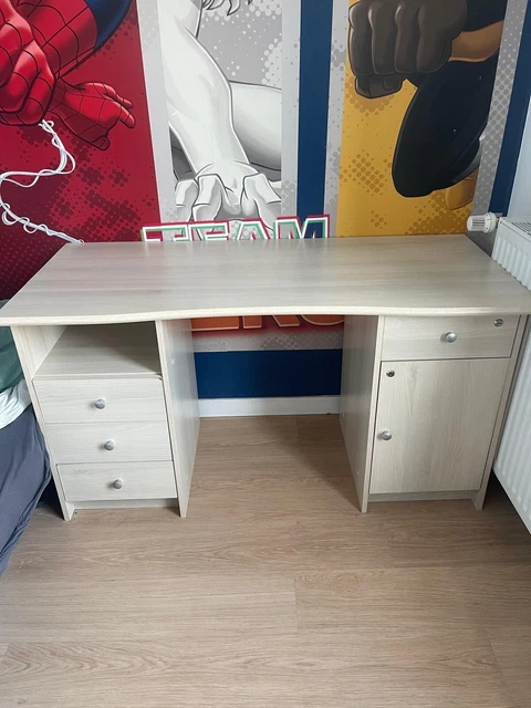 IKEA MICKE bureau / table blanc (105x50x75 cm