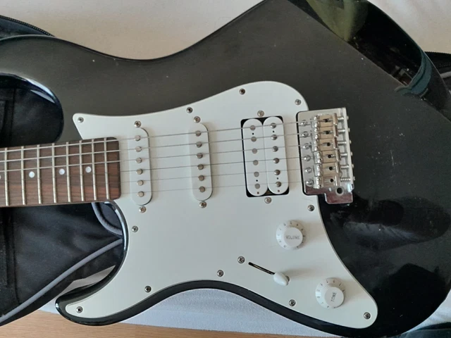 guitare électrique gaucher