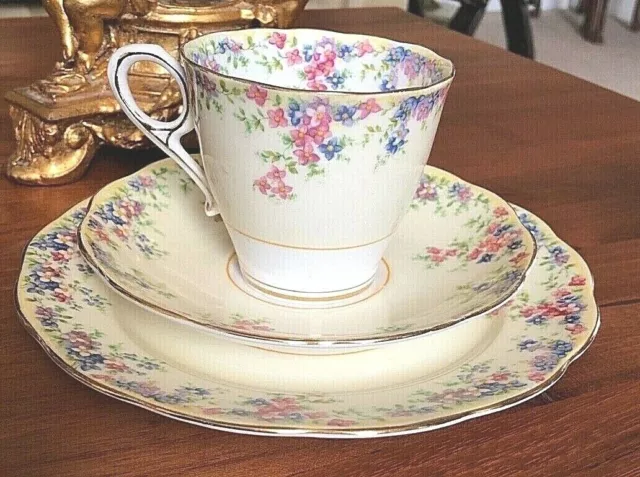 Vintage Royal Albert Bone China TRIO Tea Cup Saucer Plate 'Maytime' Flora Gold