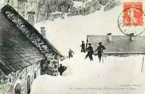 CPA 04 Ubaye – batterie Viraysse N° 134, alt 2744m, la corvée de neige, en 1911