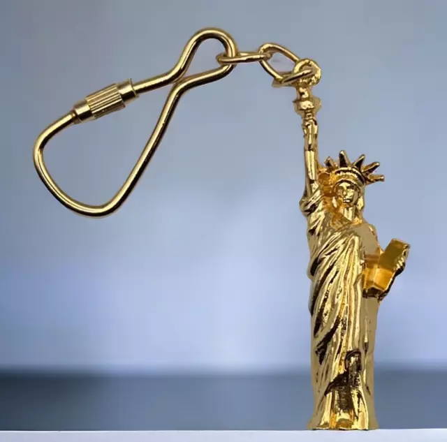 STATUE OF LIBERTY 3D Solid Metal Gold Tone KEYCHAIN Figure Figurine Souvenir USA