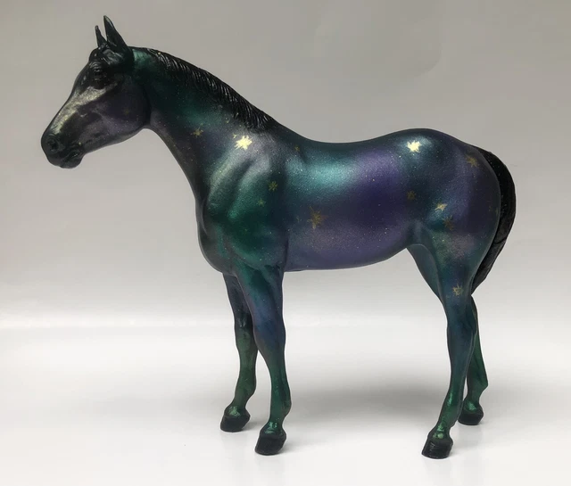 Breyer CM Traditional Quarter Horse Yearling "Starlight" Purple/Green w/Stars