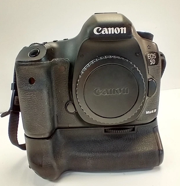 Canon EOS 5D Mark III 22.3MP Digital SLR Camera Body w/ Battery Grip, Charger