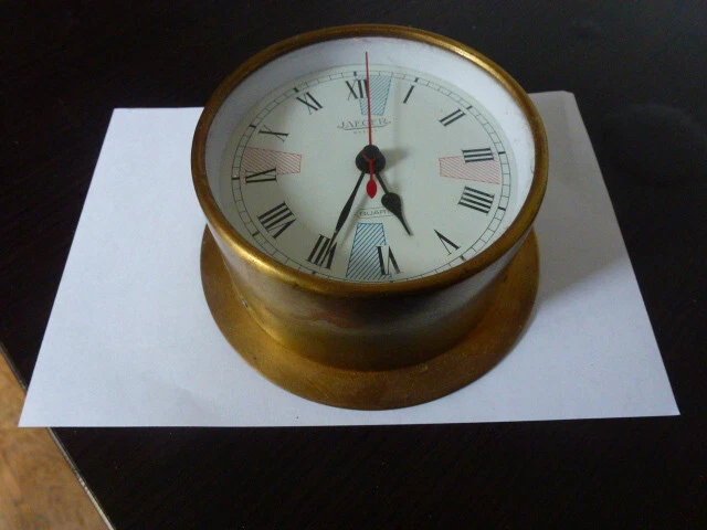 Horloge Radio Commandée Delite 842c Altitude - Laiton Chiffres Romains 95x40mm