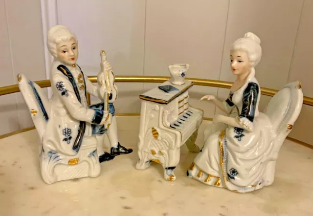 Vintage Victorian Couple Porcelain 3 Figurines Cobalt Blue/White With Gold