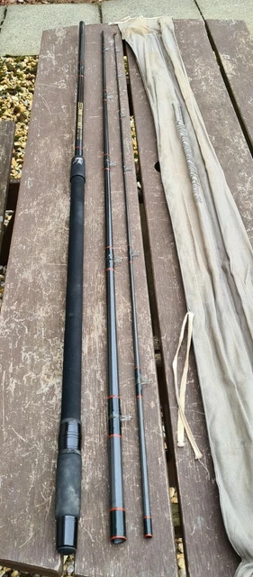 A VINTAGE SHAKESPEARE Omni Carbon Match Rod 13Ft In Good Used