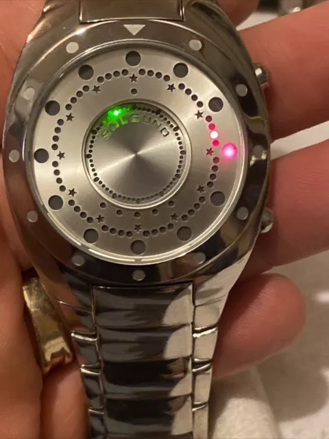 Zeon tech sales solsuno watch