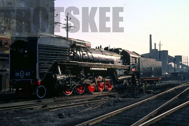 35mm Slide CR China Chinese Railways Steam Loco QJ 437 Changchun 1989 Original