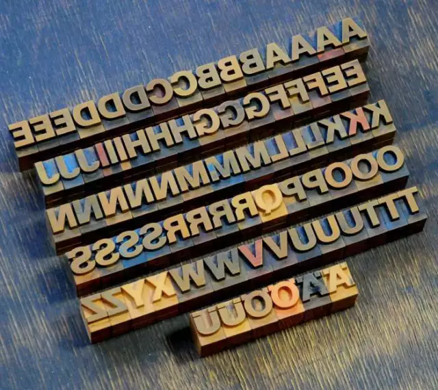 A-Z Alphabet 18 mm Plakatlettern Lettern Buchstabenstempel Typo alt Buchstaben