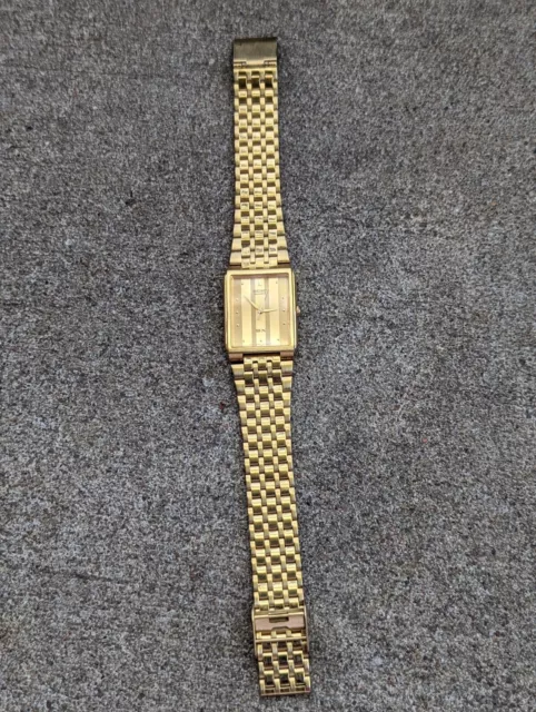 SEIKO SX V701-5K40 Men's watch gold Two tone dial bracelet new battery ...