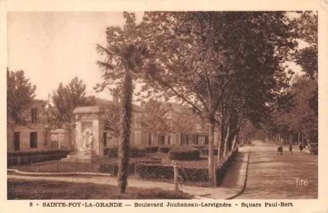 CPA SAINTE-FOY-la-GRANDE - Boulevard Jouhaneau-Lareignère - Square Paul-Bert (14