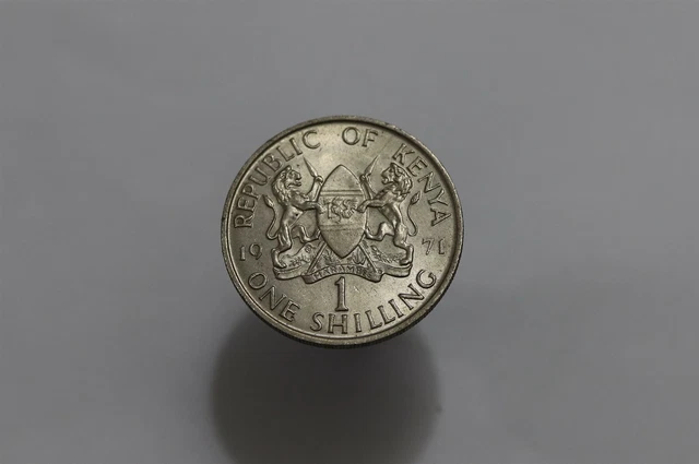 Kenya Shilling 1971 High Grade B32 #Z933