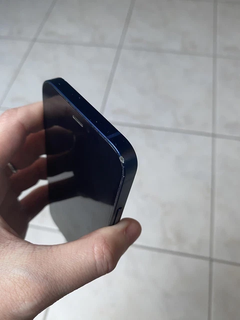 Carte Mère IPhone 12 Mini - Fonctionnelle Mais Bloquée ICloud, Pour Pièces Détachées