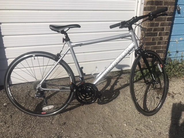 barracuda vela 3 men's hybrid bike