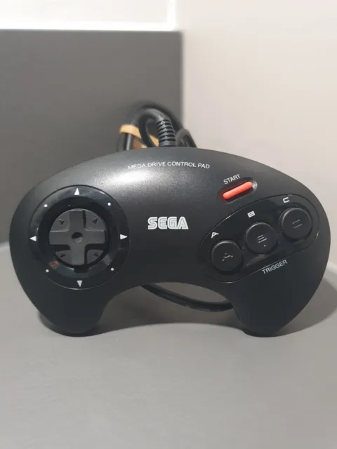 Official Sega Megadrive II Controller