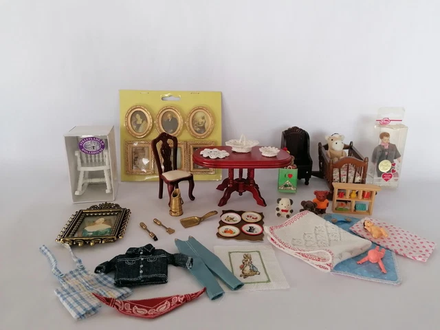 Dolls House Furniture and Accessories Job Lot, 1/12 Scale Miniatures