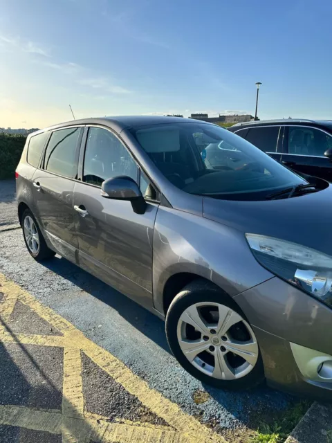 RENAULT GRAND SCENIC 1.5 dCi TomTom 5dr - 7 Seater - Diesel