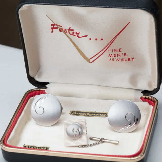Vintage Foster Hand Engraved Cuff Links Set With Box