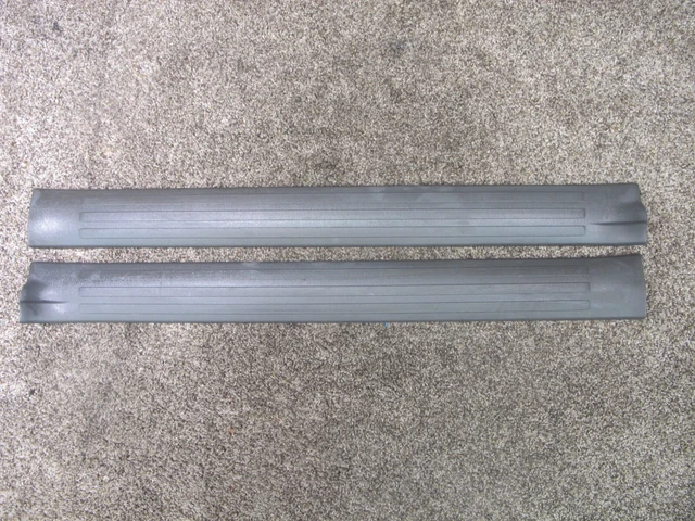 2003-2009 Lexus Gx470 Front Door Outer Scuff Sill Plate Trim Set Of 2