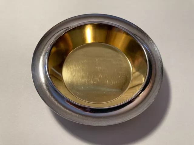 Georg Jensen Sterling silver nut dish No. 1142 designed by Soren Georg Jensen