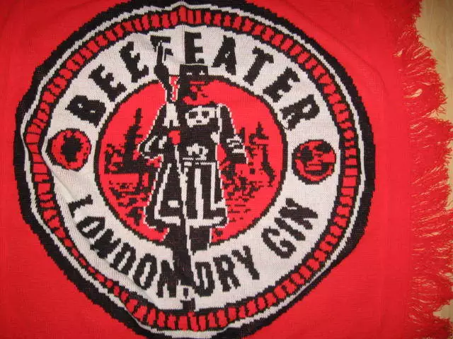 Beefeater London Dry Gin Guard Knit Lap Blanket Throw 2