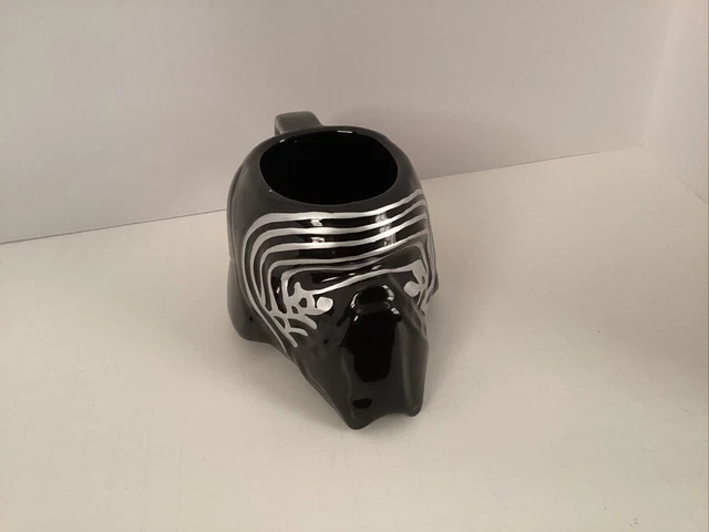 Star Wars Zak! Coffee Mug Kylo Ren Black White Design Collectible Drink Cup