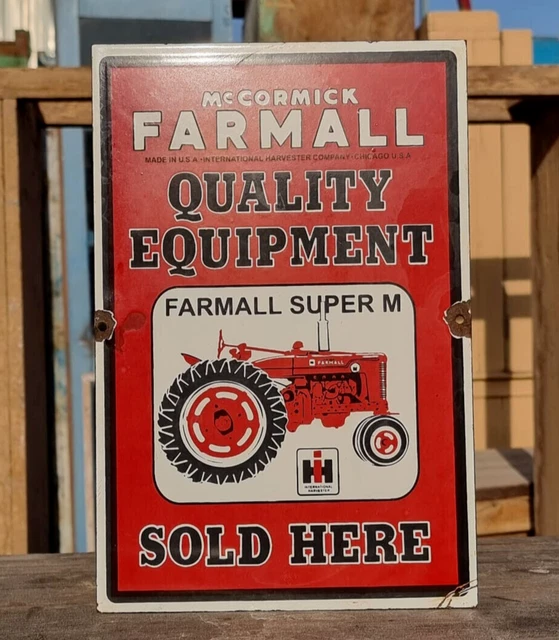 Sticker ovale qualité tracteur Farmall McCormick - International Harvester Farmall McCormick - Canada