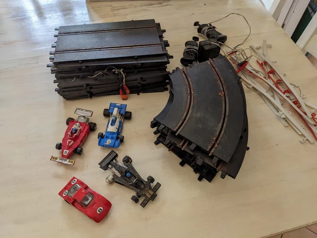 Polistil Policar Circuit Slot Car Auto en HO