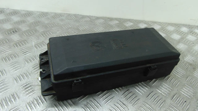 LAND ROVER DISCOVERY Engine Bay Fuse Box / Fusebox Mk2 2.5 Diesel 1998