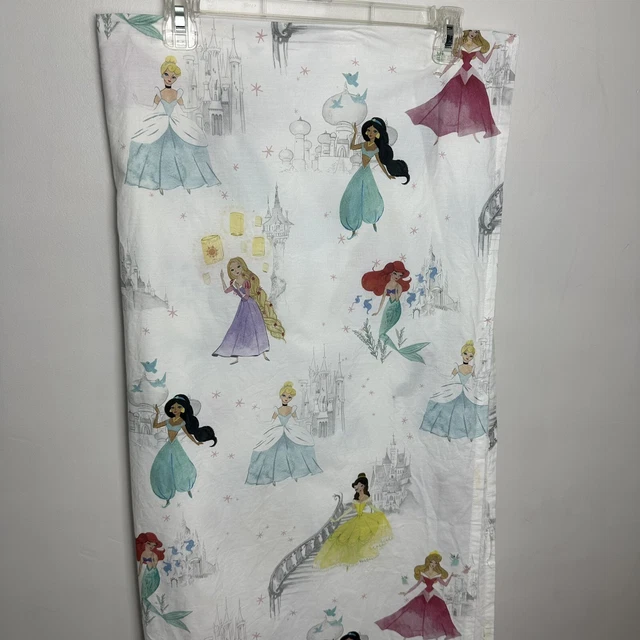 Hoja plana de algodón orgánico talla doble Pottery Barn para niños princesa Disney solamente