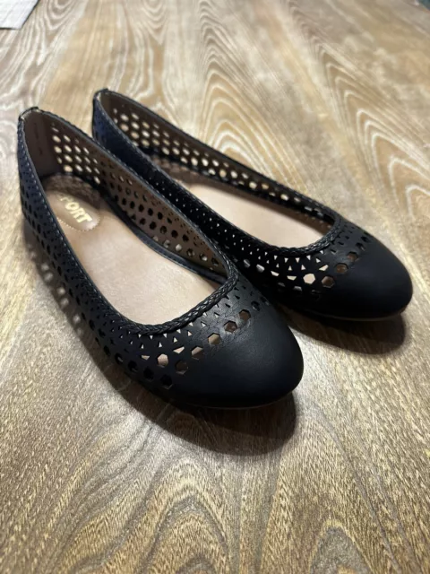 Report Womens Shoes Size 7.5 Black Slip On Flats