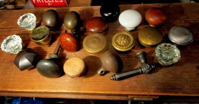Lot of 20 Antique Doorknobs Victorian Door Salvaged Hardware