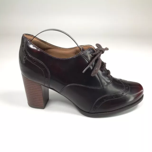 Clarks burgundy deals heels