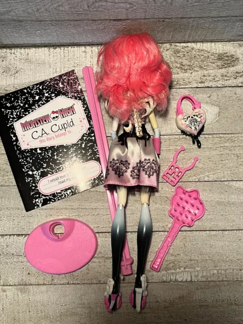 Monster High Sweet 1600 CA Cupid 3