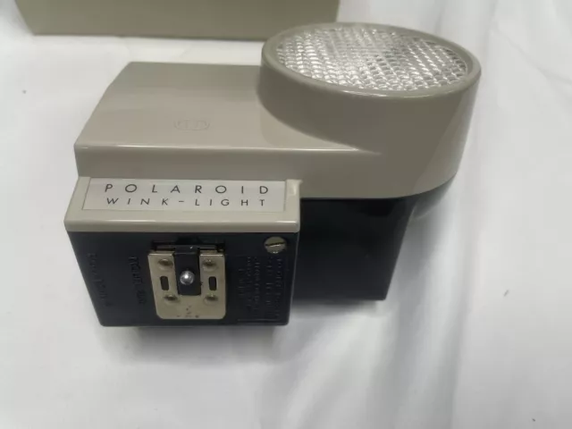 Vintage Polaroid Wink-Light Model 250 with original packaging and box 3