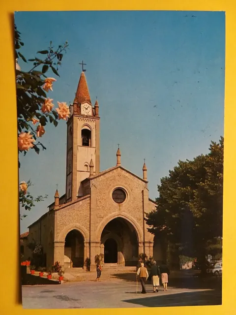 Bossolasco (Cuneo). Chiesa Parrocchiale.